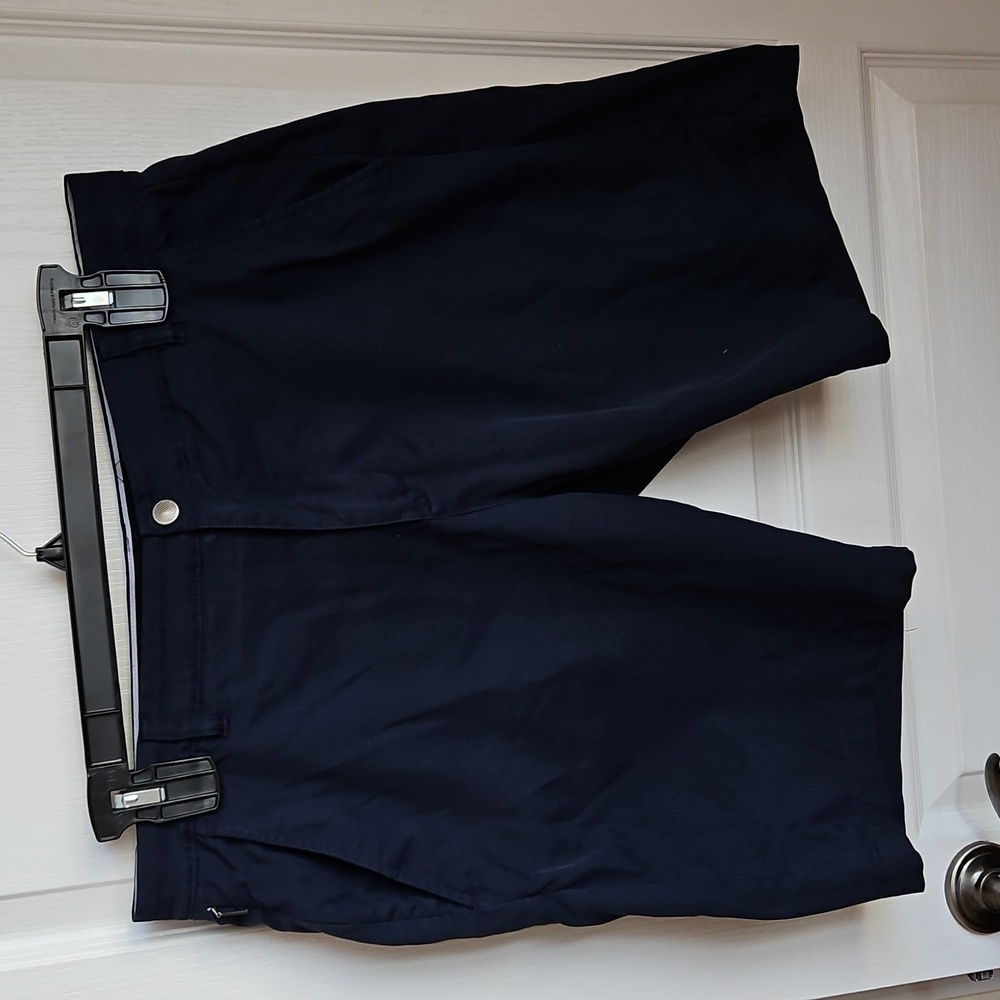 Kirkland Signature Performance Golf Navy Blue Shorts - Mens 36